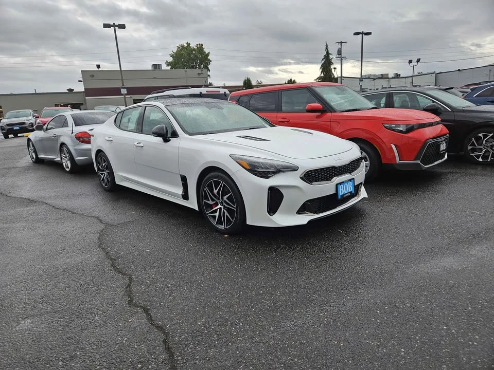 2023 Kia Stinger GT - Image 8 of 13