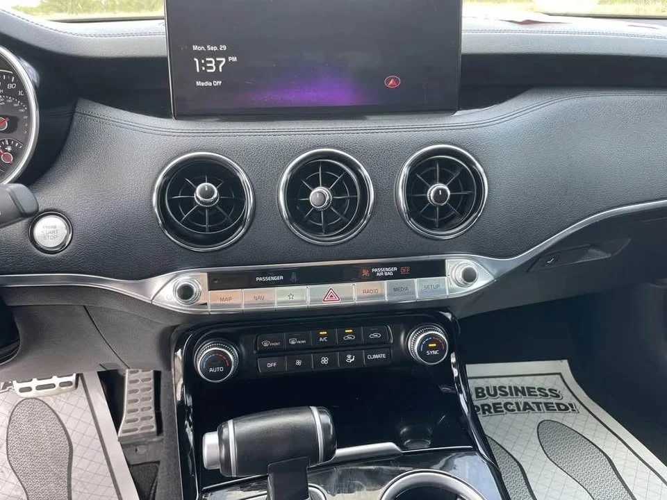 2023 Kia Stinger GT - Image 8 of 8