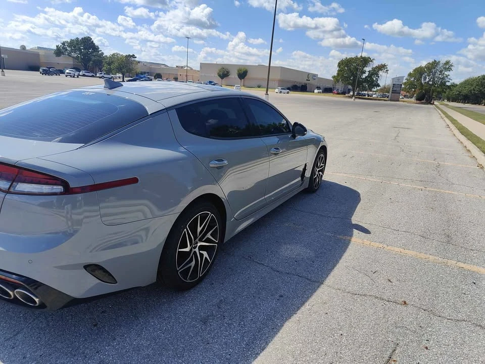 2023 Kia Stinger - Image 5 of 12