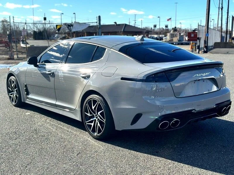 2023 Kia Stinger - Image 3 of 20