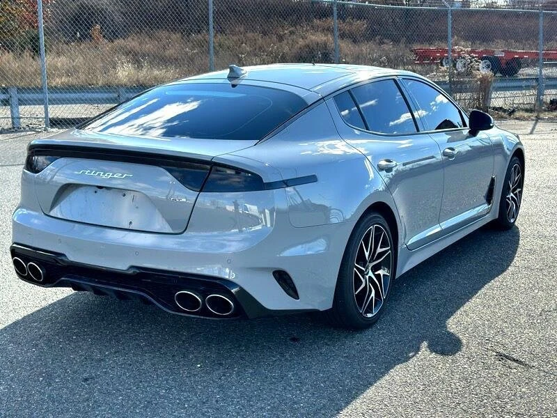 2023 Kia Stinger - Image 5 of 20