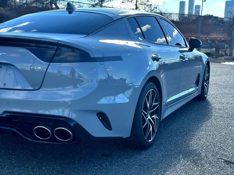 2023 Kia Stinger - Image 12 of 20