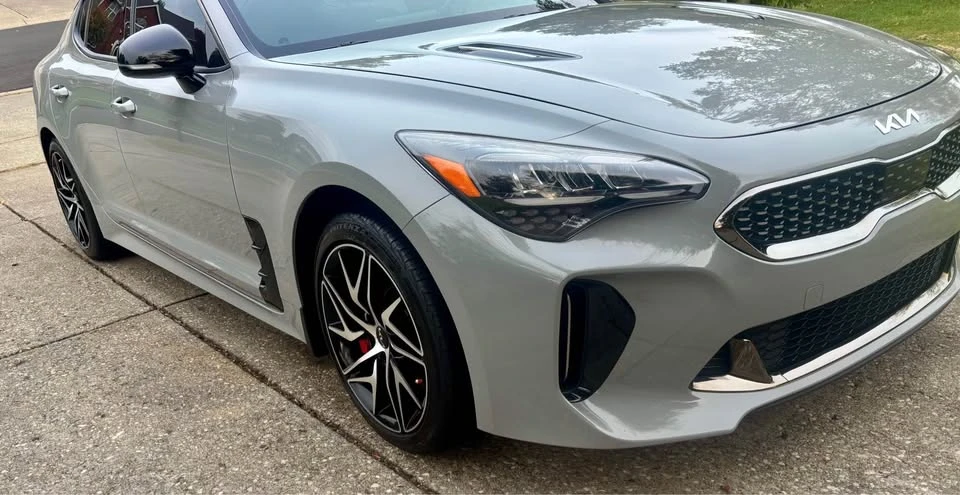 2023 Kia Stinger GT - Image 6 of 10