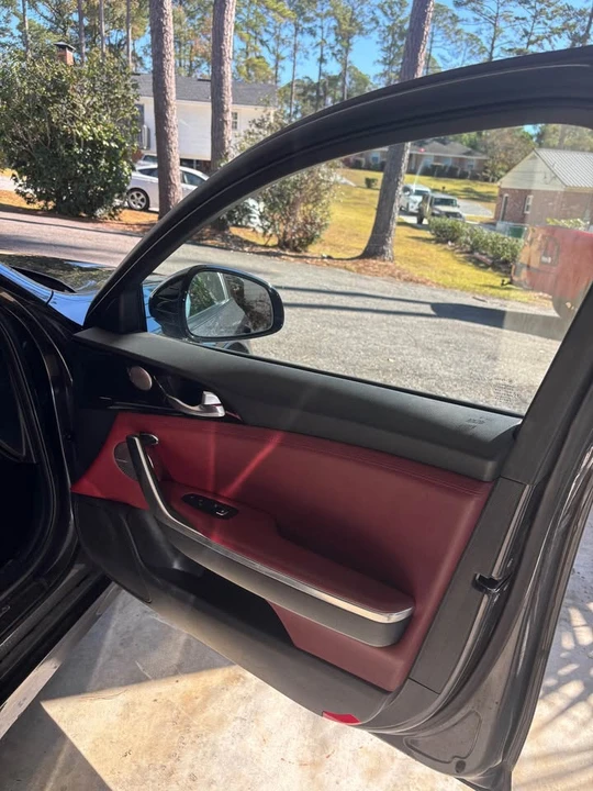2023 Kia Stinger GT - Image 10 of 10