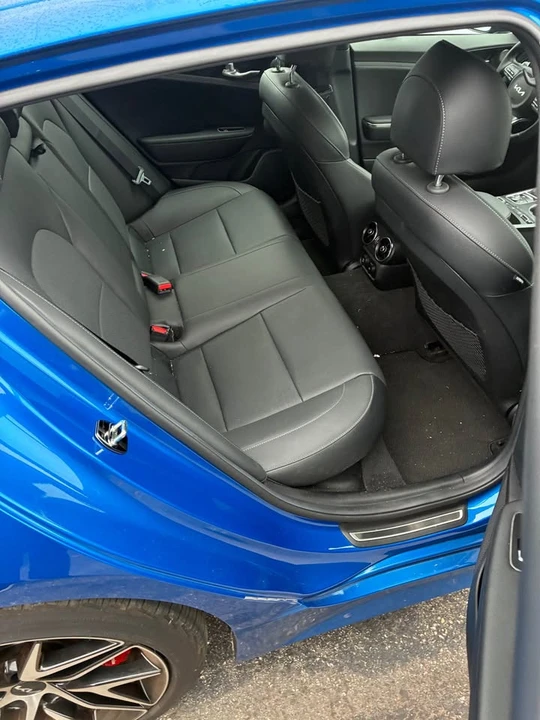 2023 Kia Stinger - Image 4 of 4