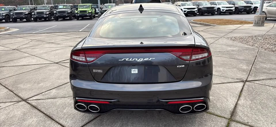 2023 Kia Stinger - Image 4 of 4