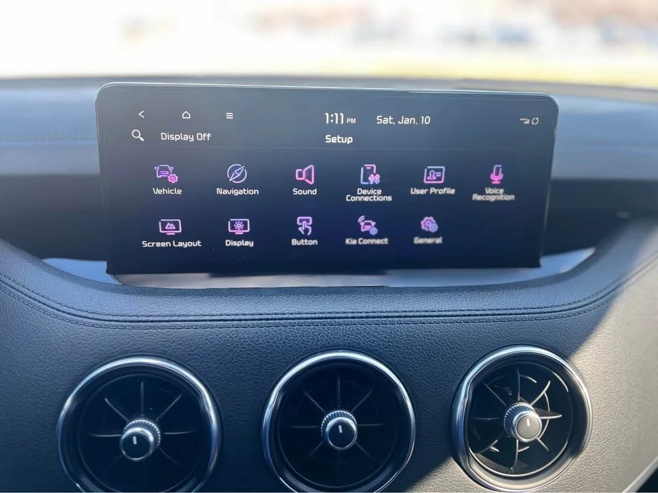 2023 Kia Stinger GT - Image 11 of 12