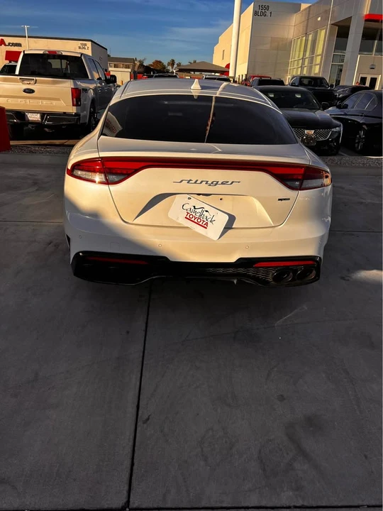 2023 Kia Stinger GT - Image 3 of 8