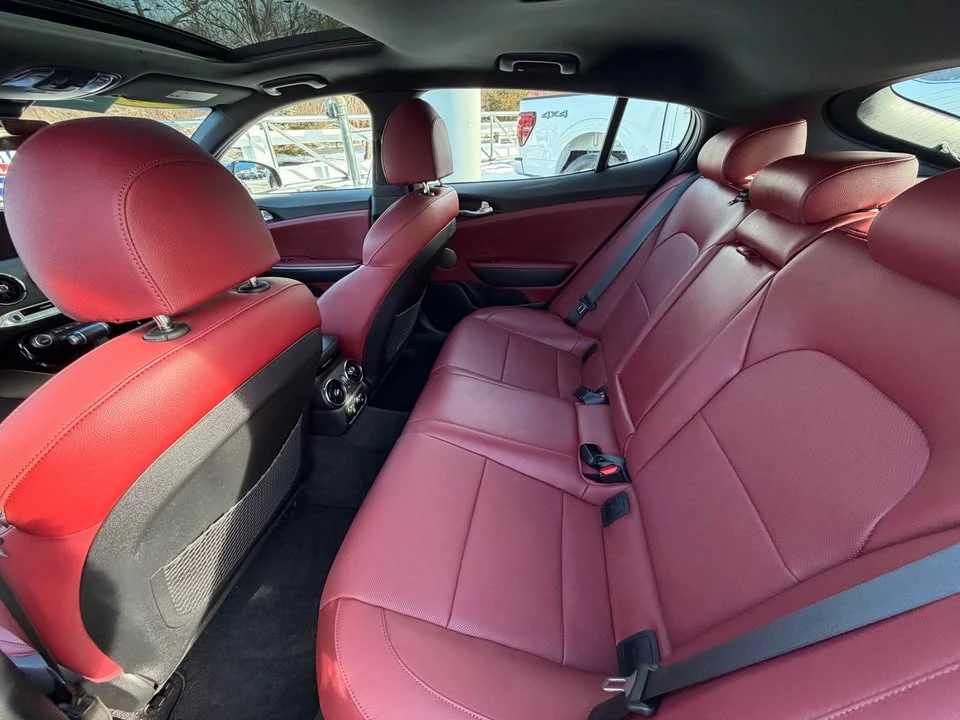 2023 Kia Stinger GT - Image 4 of 5
