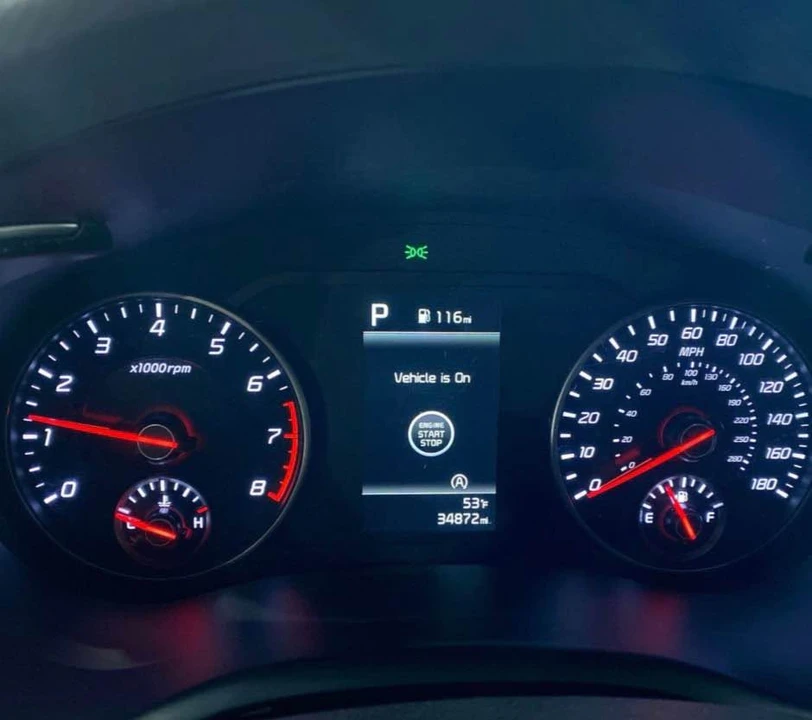 2023 Kia Stinger GT - Image 4 of 6