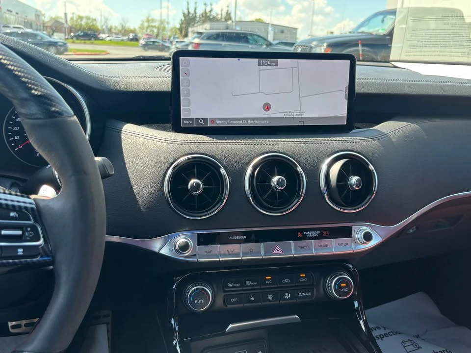 2023 Kia Stinger - Image 10 of 12