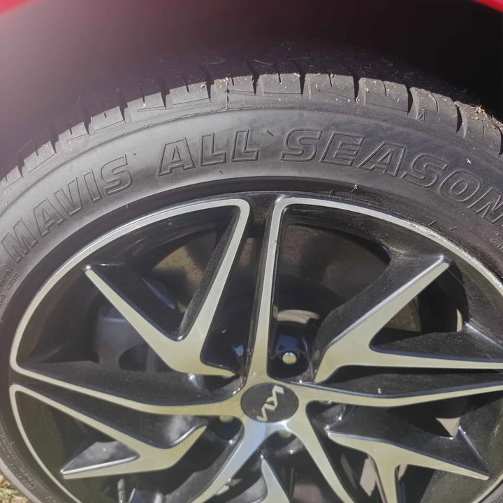 2023 Kia Stinger - Image 4 of 20