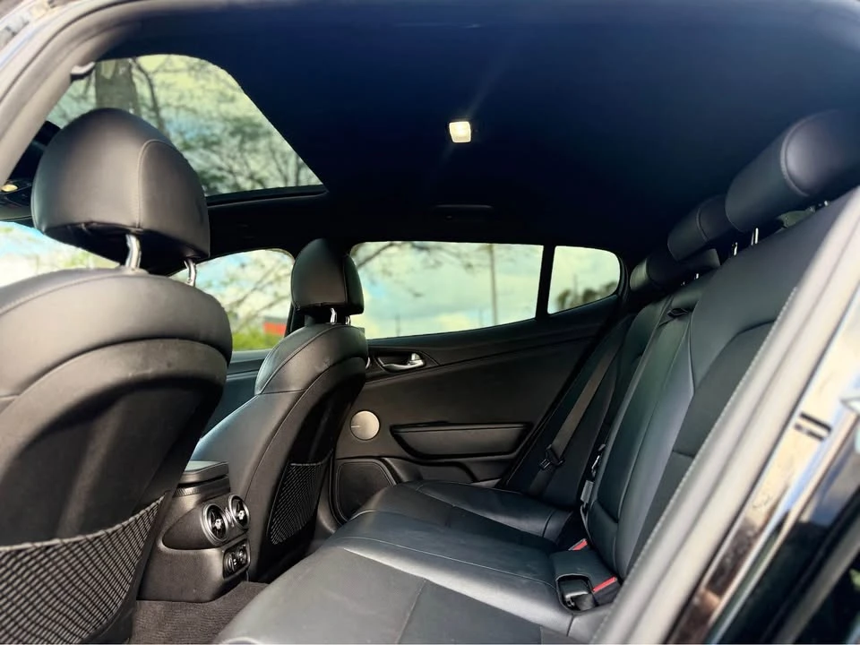 2023 Kia Stinger - Image 5 of 11