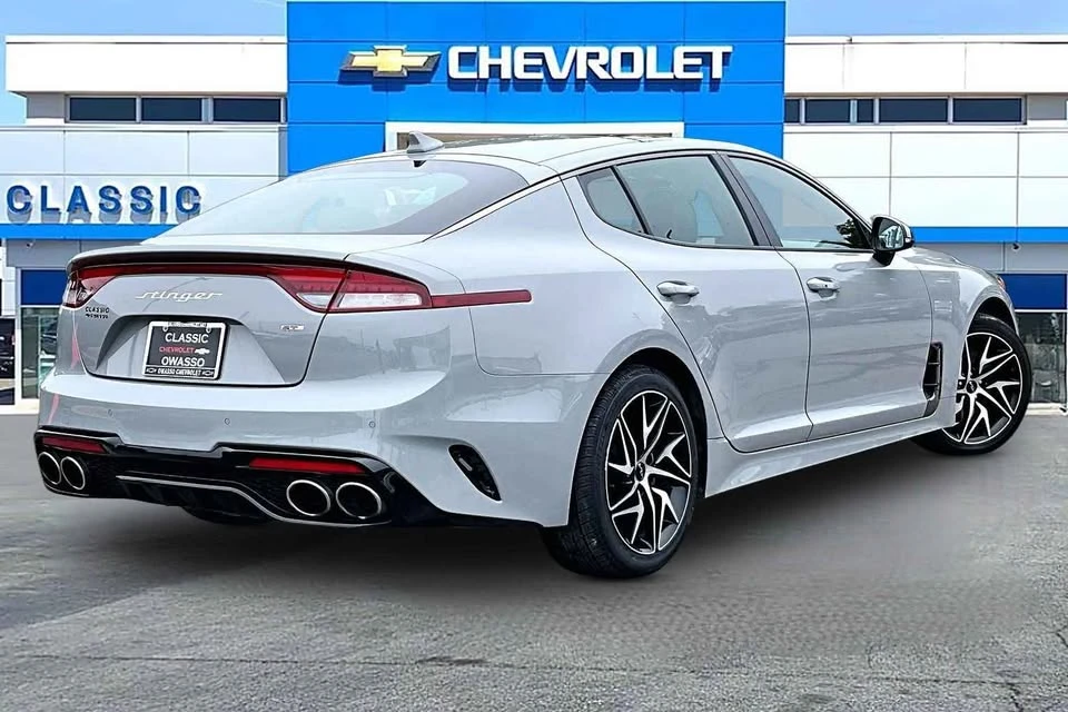 2023 Kia Stinger - Image 3 of 7