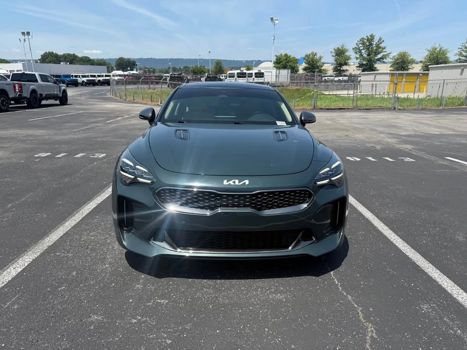 2023 Kia Stinger GT - Image 8 of 11