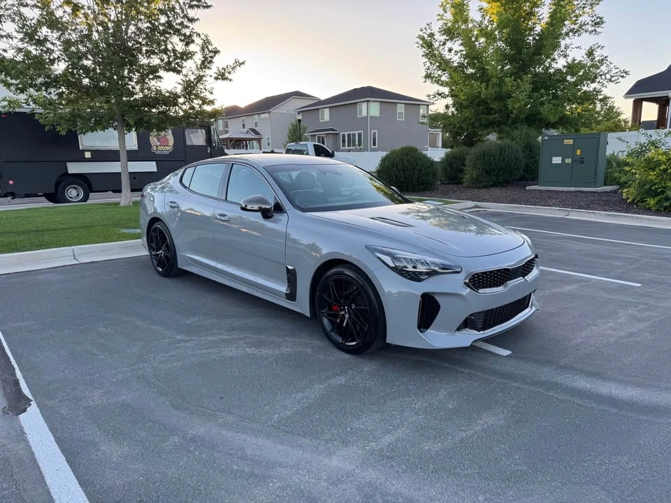 2023 Kia Stinger - Image 3 of 7
