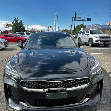 2023 Kia Stinger GT-Line