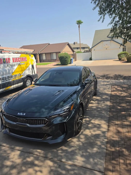 2023 Kia Stinger - Image 8 of 13
