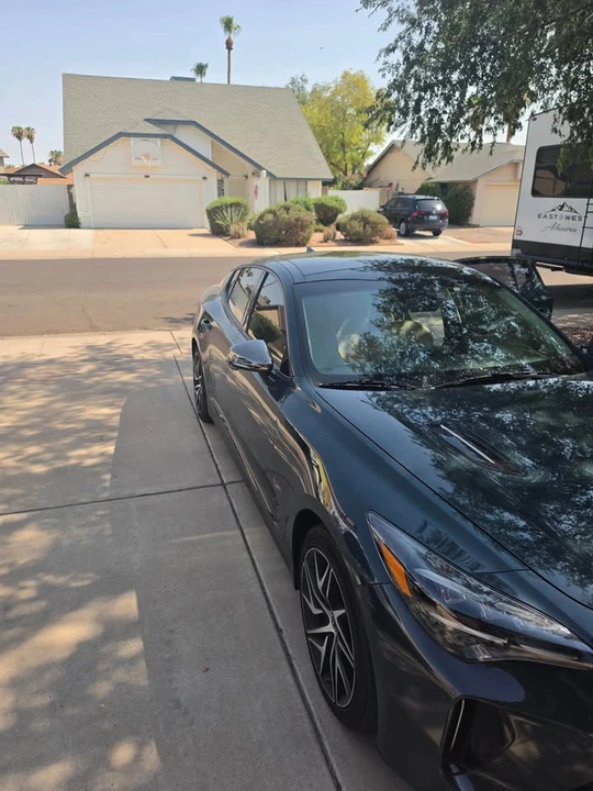 2023 Kia Stinger - Image 9 of 13