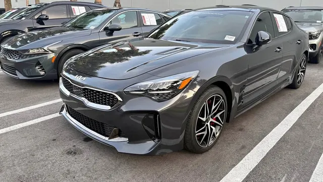2023 Kia Stinger GT-Line