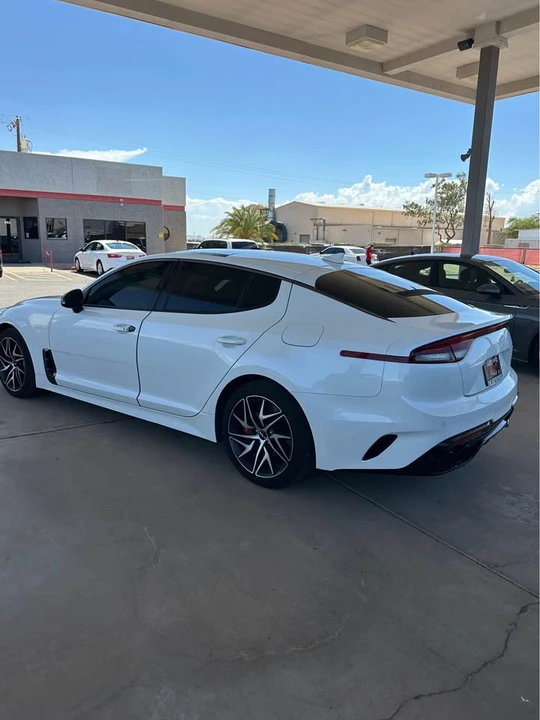 2023 Kia Stinger - Image 4 of 4