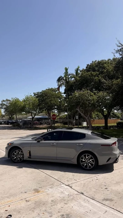 2023 Kia Stinger GT - Image 9 of 17