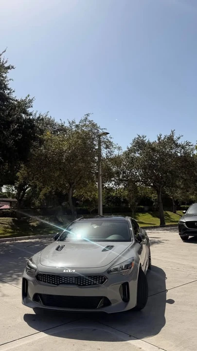 2023 Kia Stinger GT - Image 12 of 17