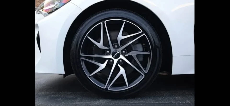 2023 Kia Stinger - Image 7 of 7