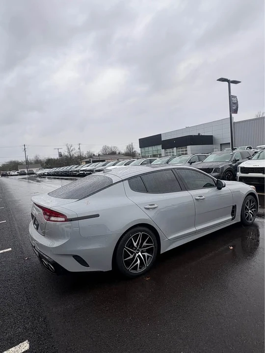 2023 Kia Stinger GT - Image 3 of 9