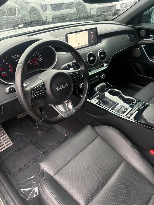 2023 Kia Stinger GT - Image 7 of 9