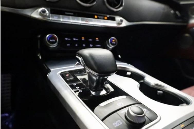 2023 Kia Stinger GT - Image 16 of 20