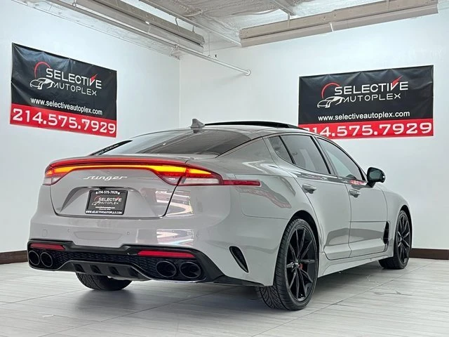 2023 Kia Stinger GT - Image 4 of 17