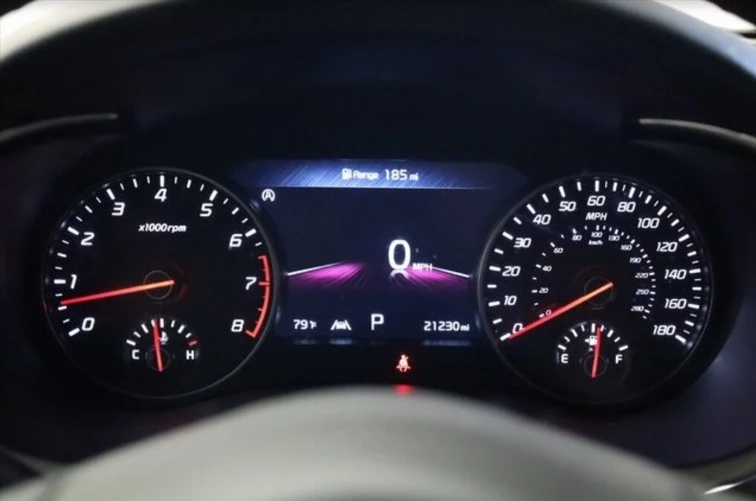 2023 Kia Stinger GT - Image 14 of 20