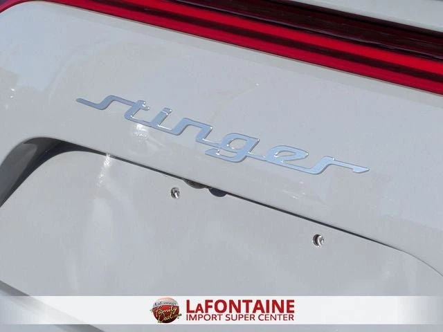 2023 Kia Stinger GT - Image 8 of 18