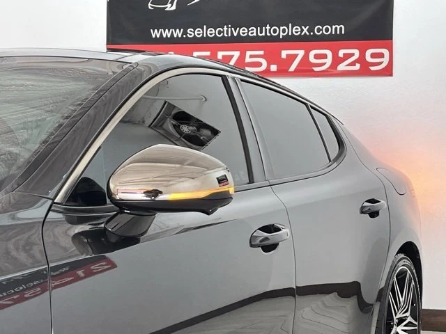 2023 Kia Stinger GT - Image 8 of 20