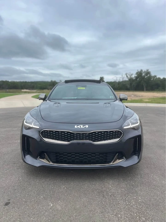 2023 Kia Stinger GT - Image 6 of 11