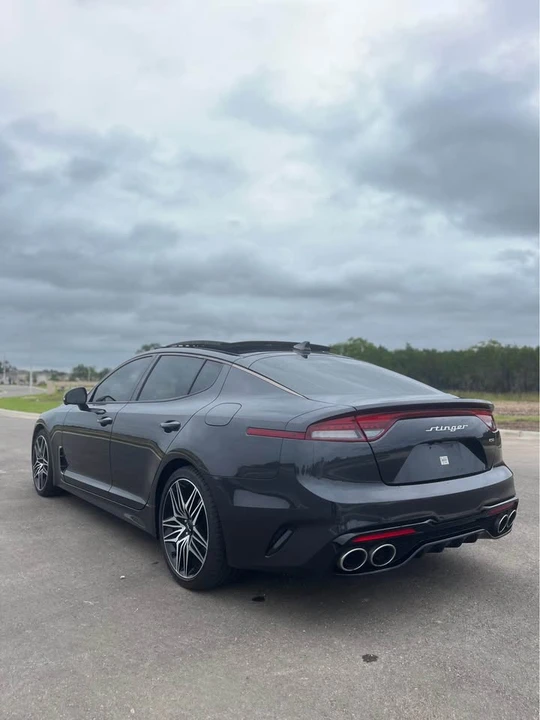 2023 Kia Stinger GT - Image 3 of 11