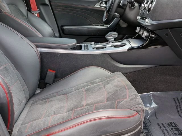 2023 Kia Stinger GT - Image 19 of 20