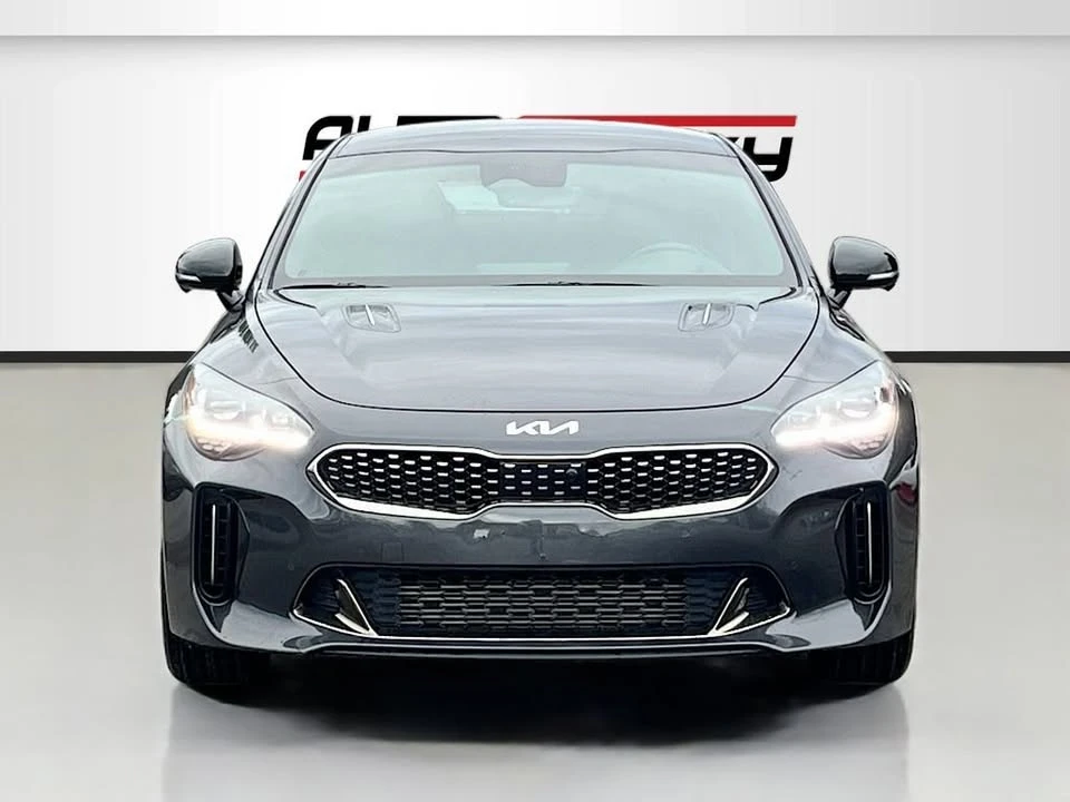 2023 Kia Stinger GT - Image 2 of 20