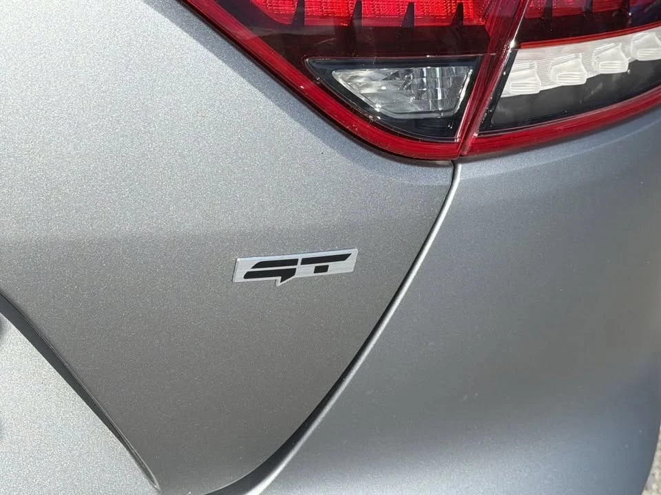 2023 Kia Stinger GT - Image 8 of 10