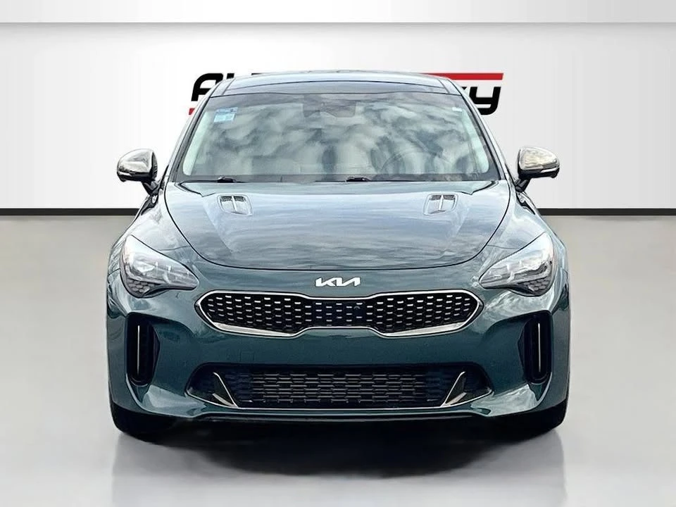 2023 Kia Stinger GT - Image 2 of 15