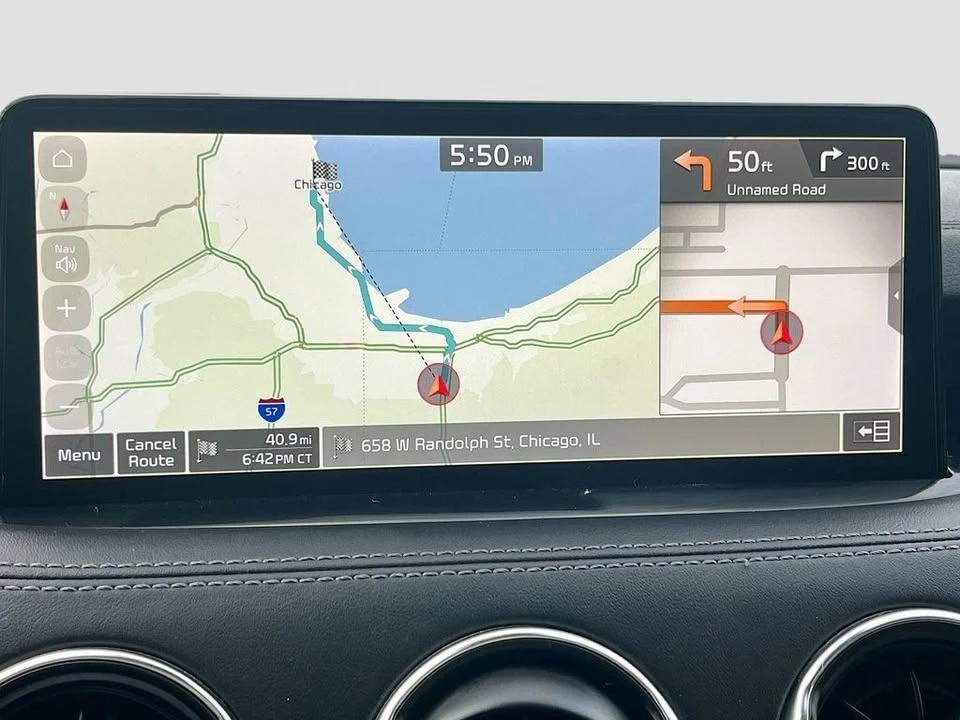 2023 Kia Stinger GT - Image 11 of 15