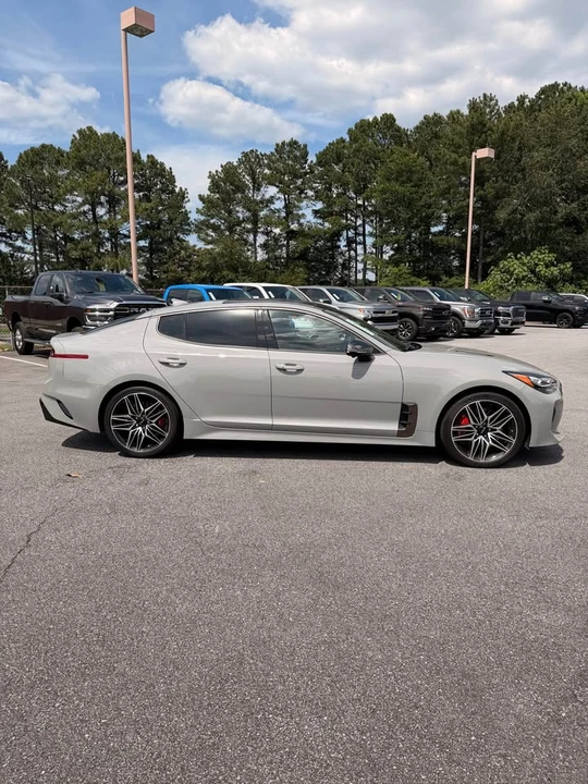 2023 Kia Stinger GT - Image 3 of 19