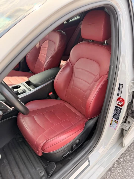 2023 Kia Stinger GT - Image 13 of 19
