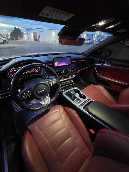 2023 Kia Stinger GT - Image 5 of 10