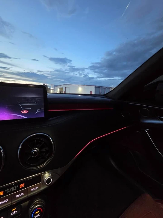 2023 Kia Stinger GT - Image 8 of 10