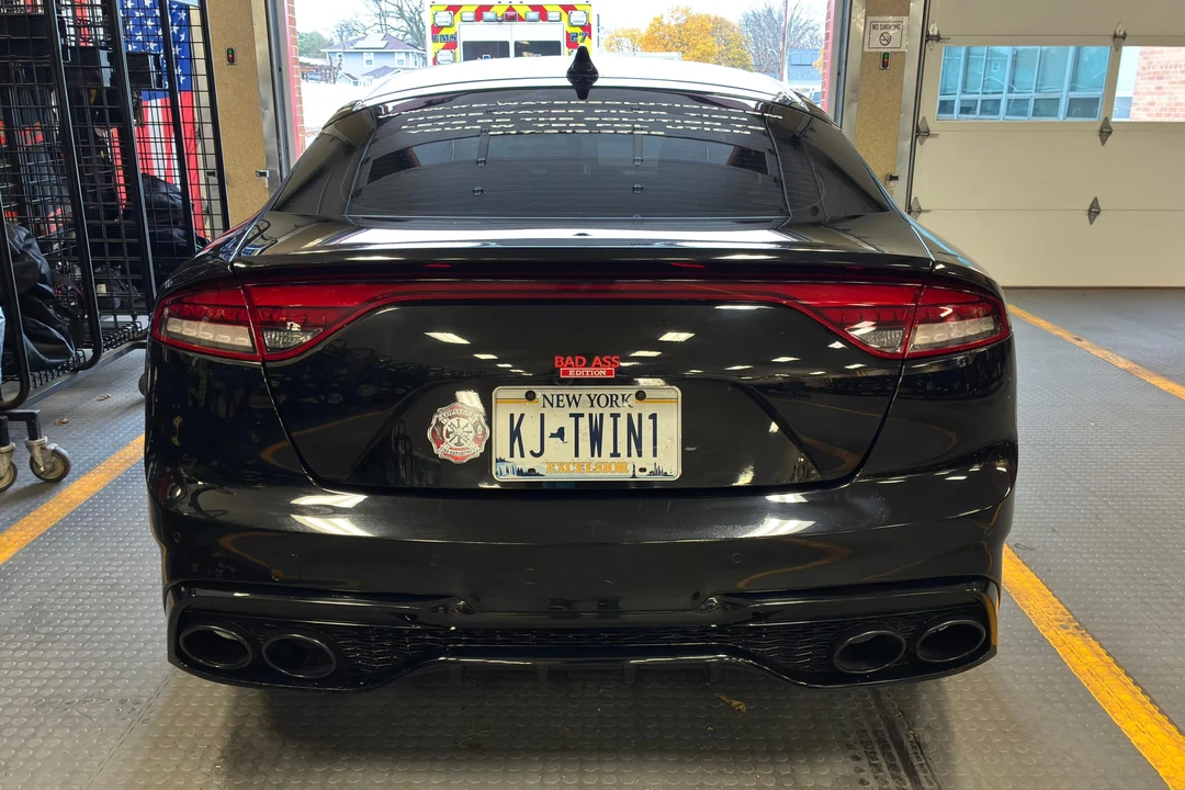 2023 Kia Stinger GT - Image 5 of 31
