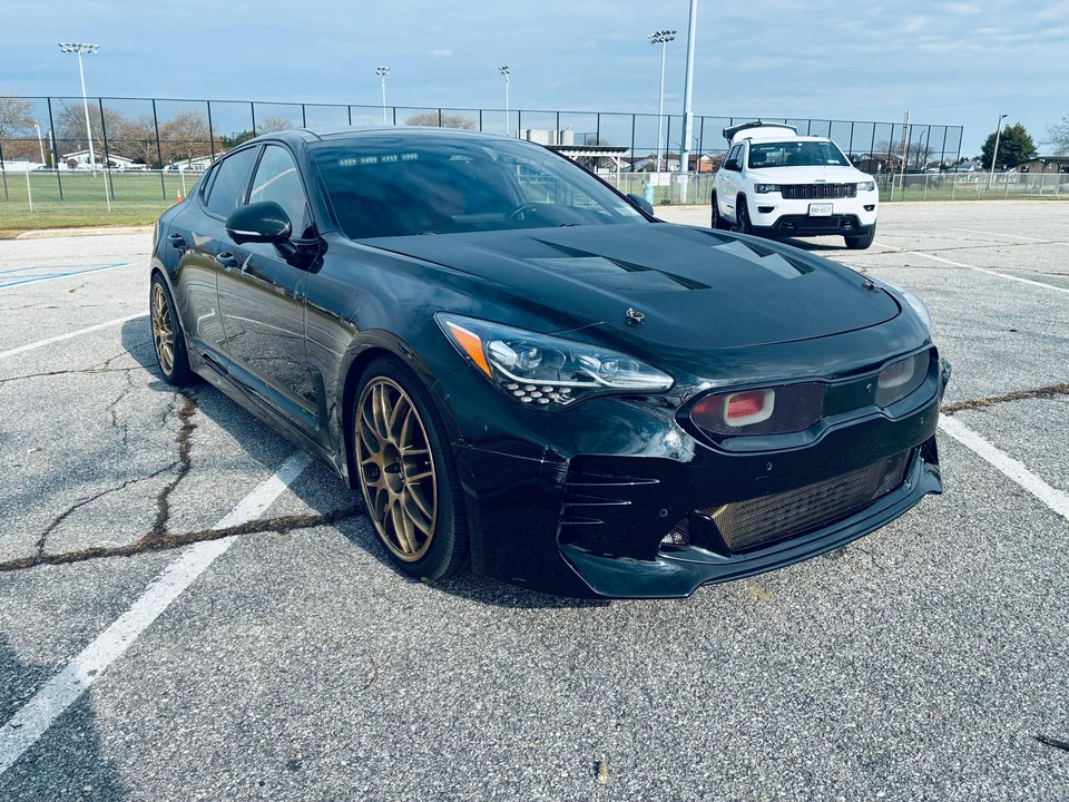 2023 Kia Stinger GT - Image 12 of 31
