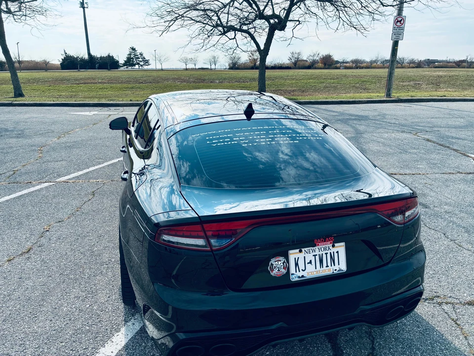 2023 Kia Stinger GT - Image 17 of 31