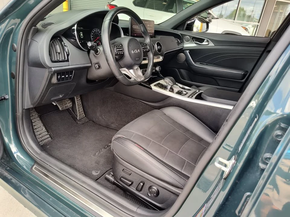 2023 Kia Stinger GT - Image 3 of 6